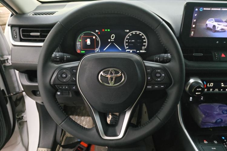 Used Toyota RAV4 2023 Dual-Engine 2.5L E-CVT Four-Wheel Drive Elite Plus Edition Steering Wheel