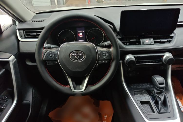 Used Toyota RAV4 2023 2.0L CVT Two-Wheel Drive Urban Edition Steering Wheel