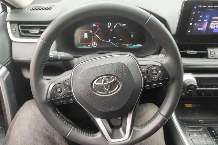 Used Toyota RAV4 2023 2.0L CVT 4x4 Explorer Plus Edition Steering Wheel