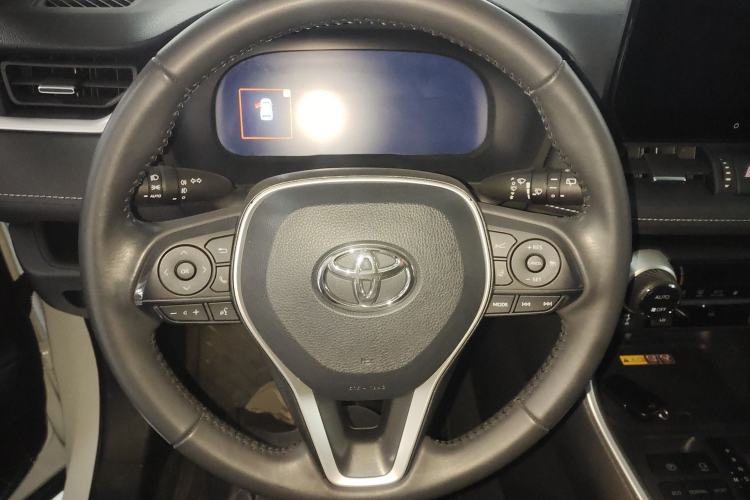 Used Toyota RAV4 2023 2.0L CVT Two-Wheel Drive Fashion Plus Edition Steering Wheel