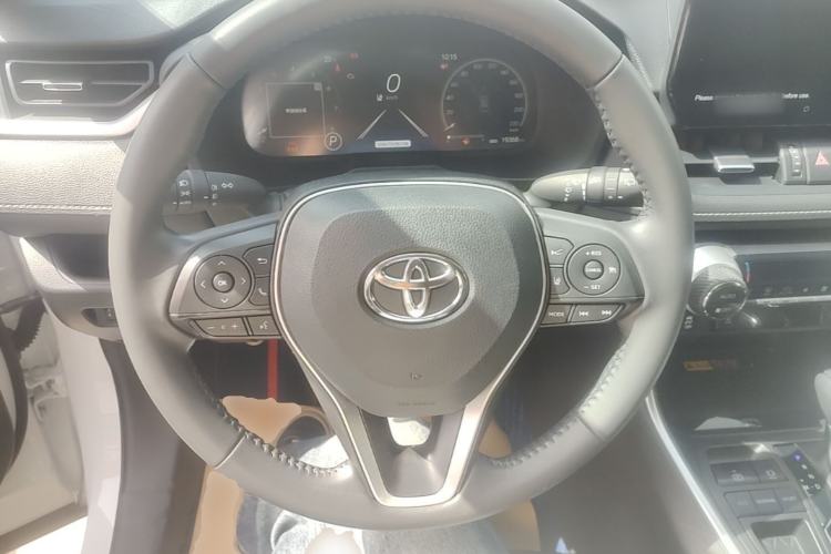 Used Toyota RAV4 2023 2.0L CVT Two-Wheel Drive Fashion Plus Edition Steering Wheel