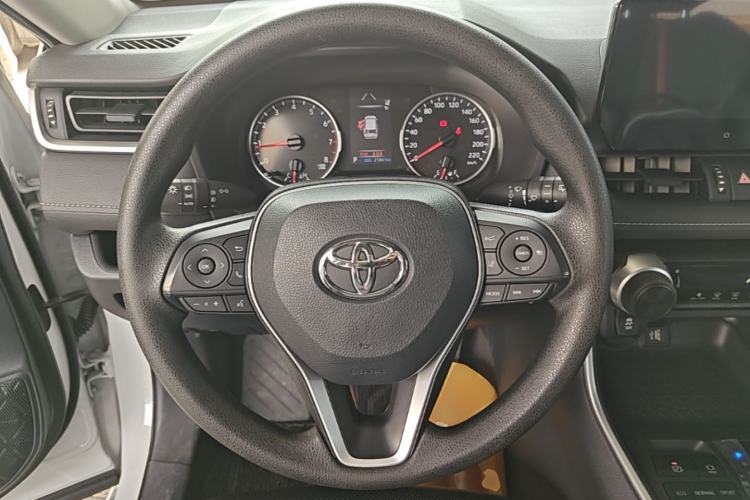 Used Toyota RAV4 2023 2.0L CVT Two-Wheel Drive Urban Edition Steering Wheel