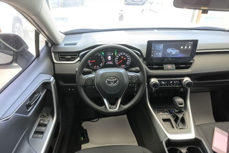 Used Toyota RAV4 2023 2.0L CVT Two-Wheel Drive Urban Edition Steering Wheel