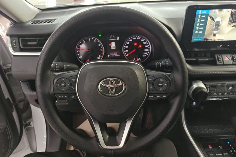 Used Toyota RAV4 2023 2.0L CVT Two-Wheel Drive Urban Edition Steering Wheel
