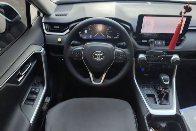 Used Toyota RAV4 2023 2.0L CVT Two-Wheel Drive 20th Anniversary Platinum Edition Steering Wheel
