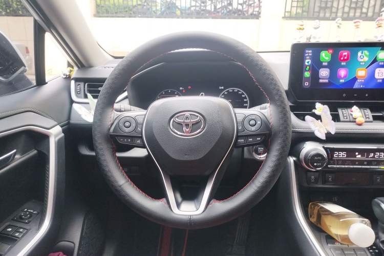 Used Toyota RAV4 2023 2.0L CVT Two-Wheel Drive Fashion Plus Edition Steering Wheel
