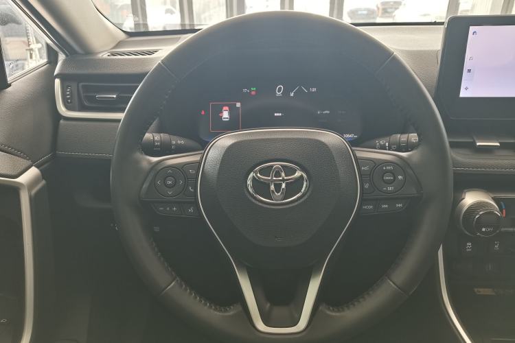 Used Toyota RAV4 2023 2.0L CVT Two-Wheel Drive Fashion Plus Edition Steering Wheel