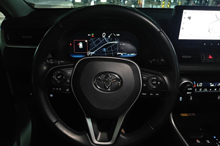 Used Toyota RAV4 2023 2.0L CVT Two-Wheel Drive Fashion Plus Edition Steering Wheel