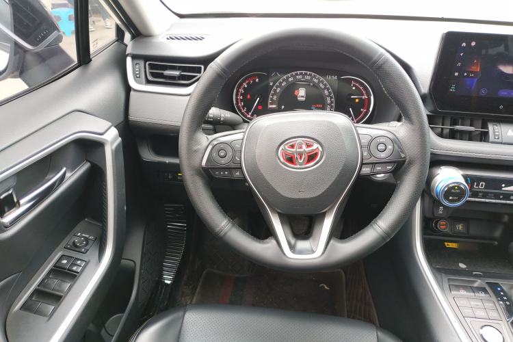 Used Toyota RAV4 2023 2.0L CVT 4x4 Adventure Edition Steering Wheel