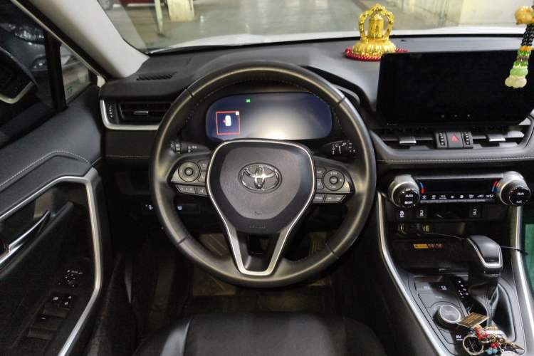 Used Toyota RAV4 2023 Dual-Engine 2.5L E-CVT Four-Wheel Drive Elite Plus Edition Steering Wheel