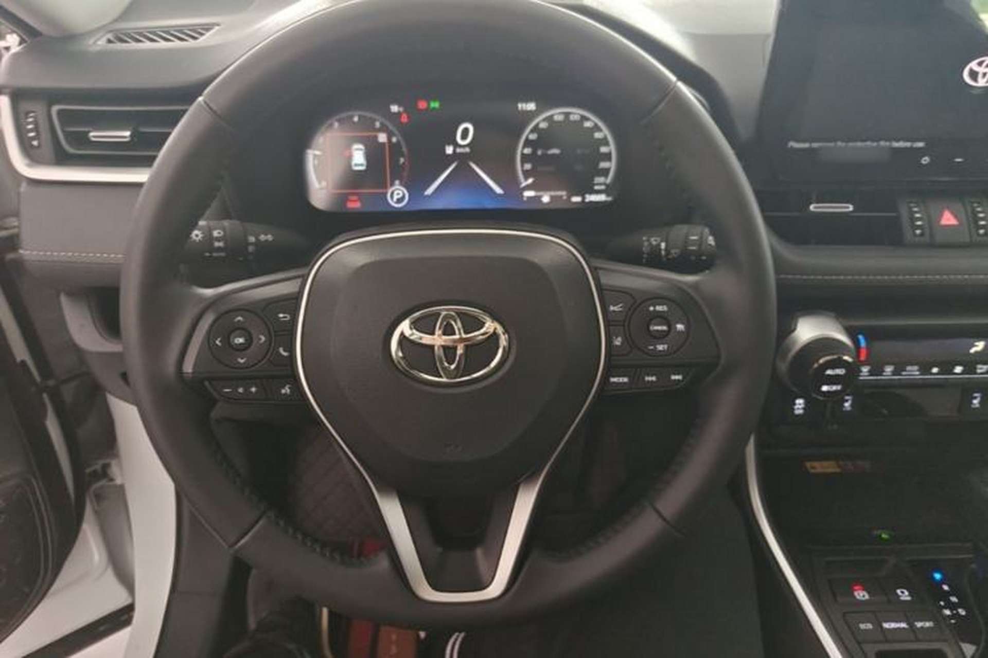 Used Toyota RAV4 2023 2.0L CVT Two-Wheel Drive Fashion Plus Edition Steering Wheel