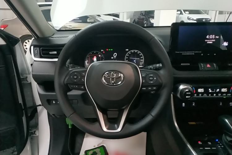 Used Toyota RAV4 2023 2.0L CVT Two-Wheel Drive 20th Anniversary Platinum Edition Steering Wheel