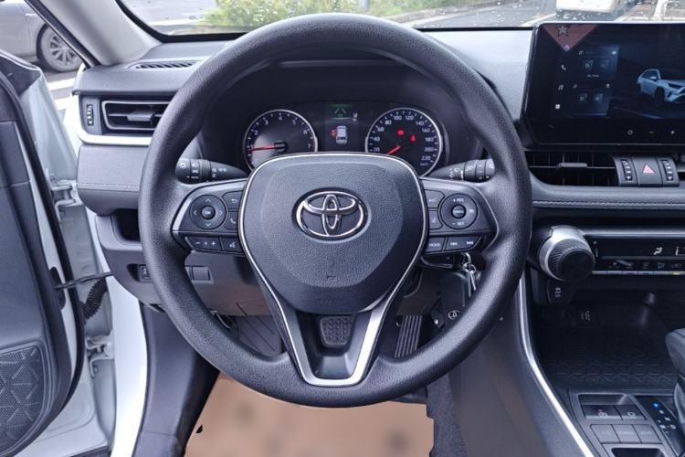 Used Toyota RAV4 2023 2.0L CVT Two-Wheel Drive Urban Edition Steering Wheel