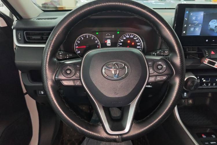 Used Toyota RAV4 2023 2.0L CVT Two-Wheel Drive Urban Edition Steering Wheel