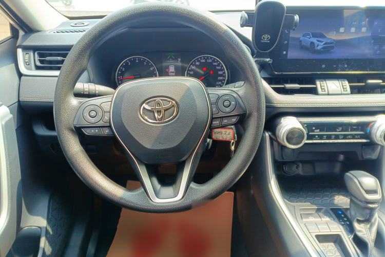 Used Toyota RAV4 2023 2.0L CVT Two-Wheel Drive Urban Edition Steering Wheel