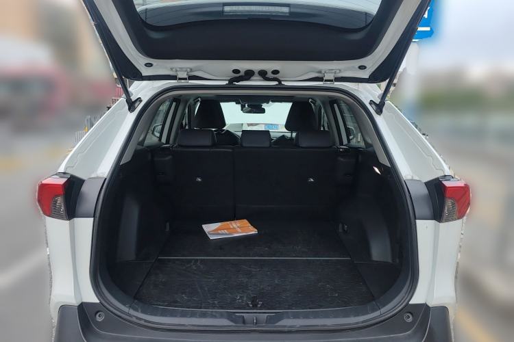 Used Toyota RAV4 2023 2.0L CVT Two-Wheel Drive 20th Anniversary Platinum Edition Trunk