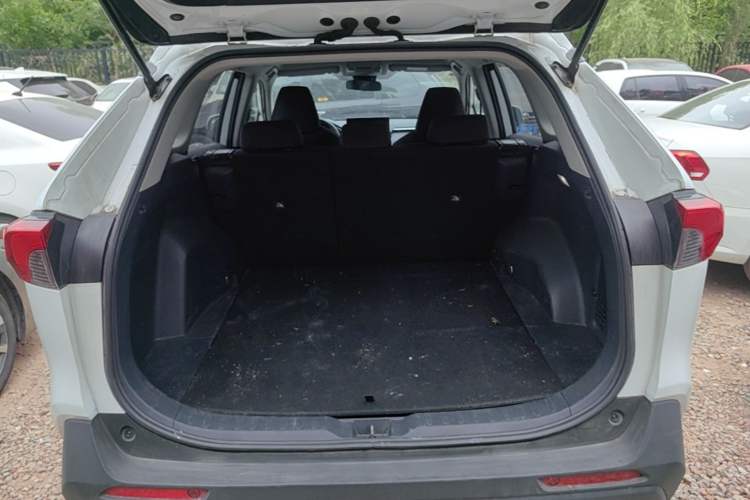 Used Toyota RAV4 2023 2.0L CVT Two-Wheel Drive Urban Edition Trunk