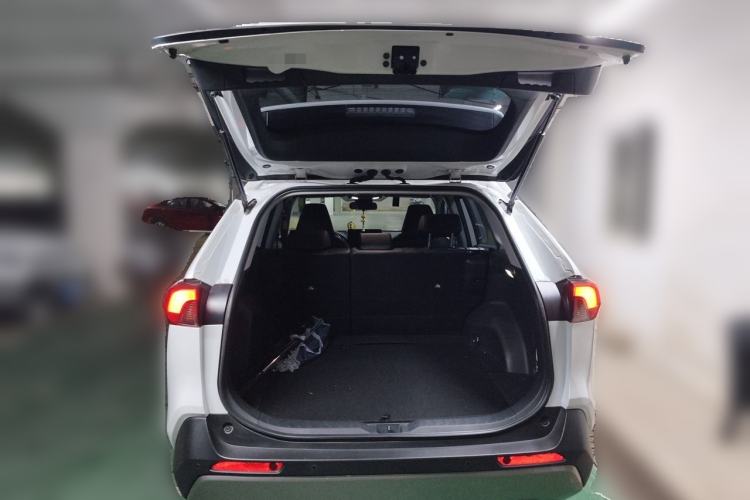 Used Toyota RAV4 2023 Dual-Engine 2.5L E-CVT Four-Wheel Drive Elite Plus Edition Trunk