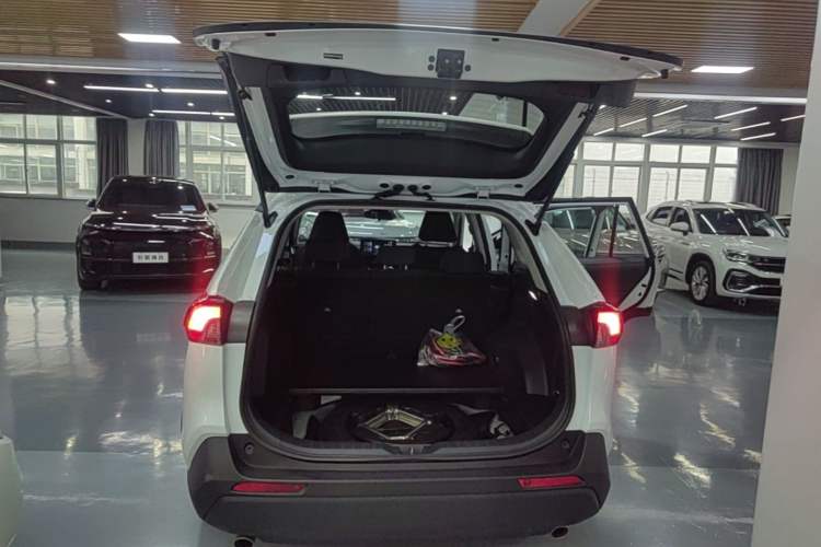 Used Toyota RAV4 2023 2.0L CVT Two-Wheel Drive Urban Edition Trunk