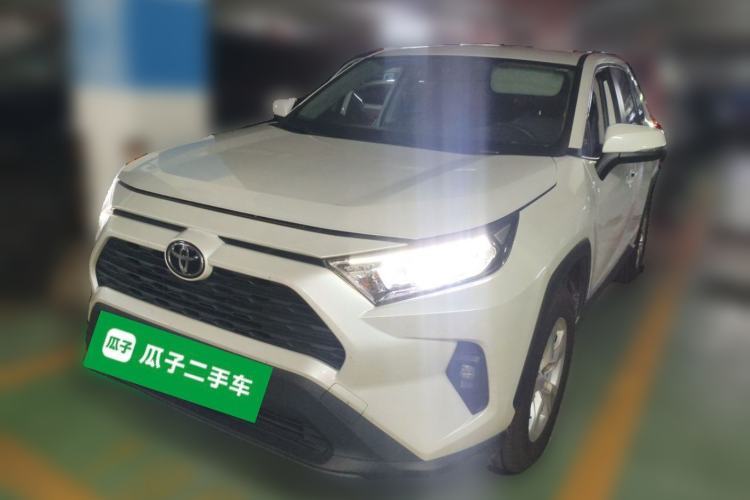 Used Toyota RAV4 2023 2.0L CVT Two-Wheel Drive Urban Edition Guazi used car, China used car export, Used car for sale, Used cars, Cheapest cars for sale