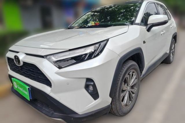 Used Toyota RAV4 2023 2.0L CVT Two-Wheel Drive 20th Anniversary Platinum Edition