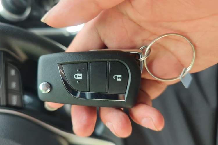Used Toyota RAV4 2023 2.0L CVT Two-Wheel Drive Urban Edition Vehicle Key