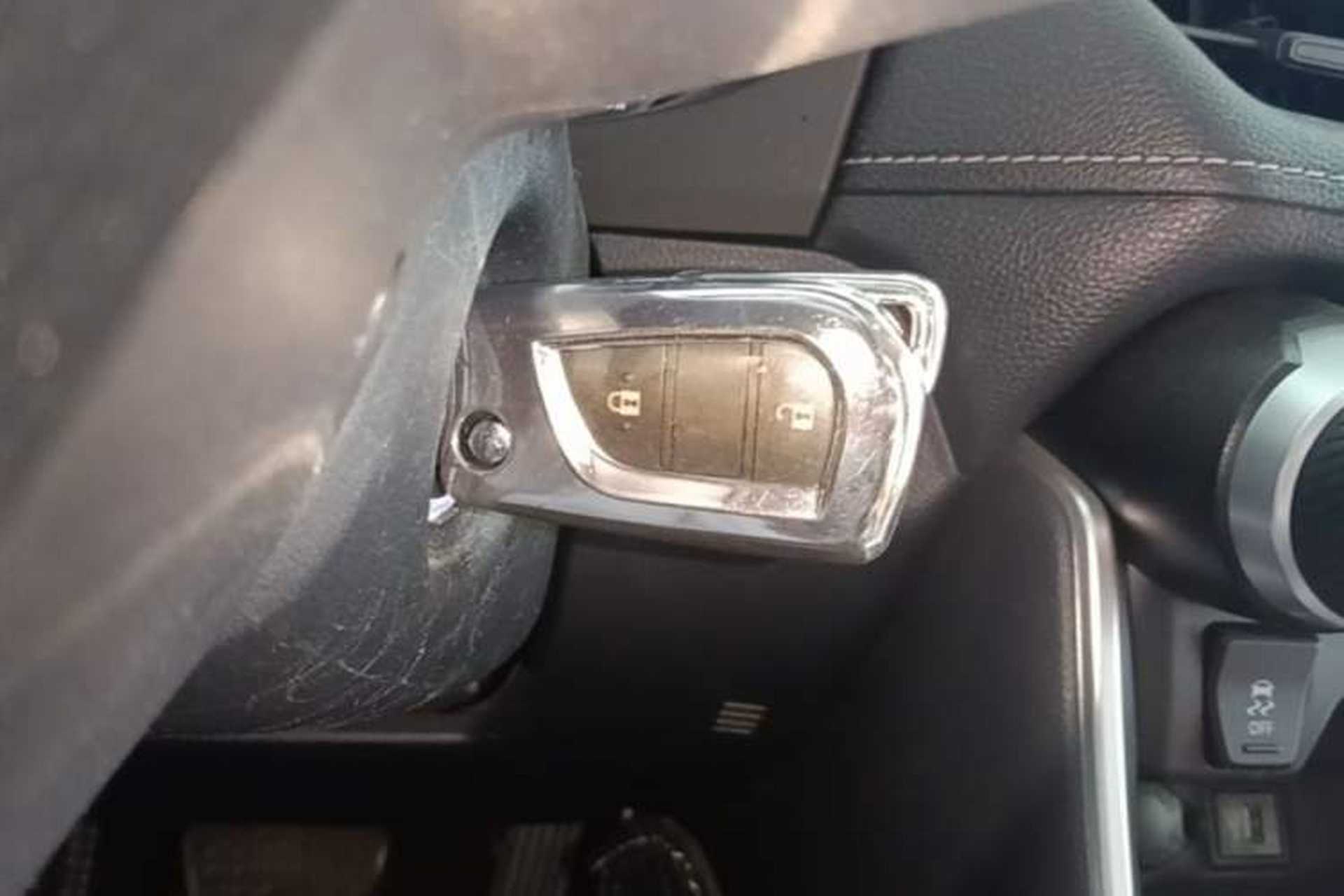 Used Toyota RAV4 2023 2.0L CVT Two-Wheel Drive Urban Edition Vehicle Key