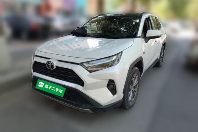 Used Toyota RAV4 2023 2.0L CVT Two-Wheel Drive 20th Anniversary Platinum Edition