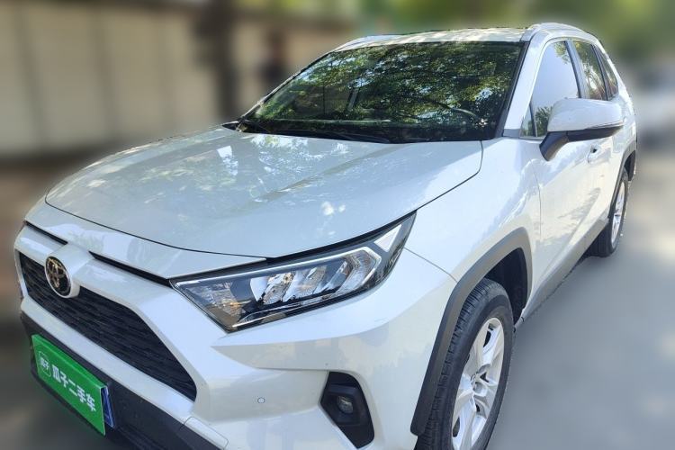 Used Toyota RAV4 2023 2.0L CVT Two-Wheel Drive Urban Edition Guazi used car, China used car export, Used car for sale, Used cars, Cheapest cars for sale