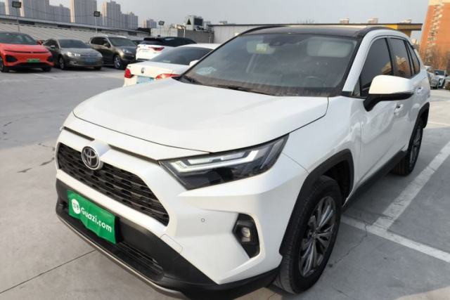 Used Toyota RAV4 2023 2.0L CVT Two-Wheel Drive Fashion Plus Edition