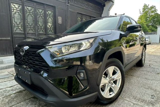 Used Toyota RAV4 2024 2.0L CVT Two-Wheel Drive Urban Edition
