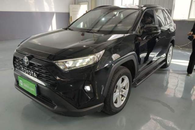 Used Toyota RAV4 2024 2.0L CVT Two-Wheel Drive Urban Edition