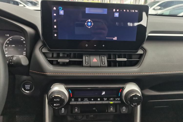 Used Toyota RAV4 2024 2.0L CVT Two-Wheel Drive Fashion Plus Edition Audio And AC Panel