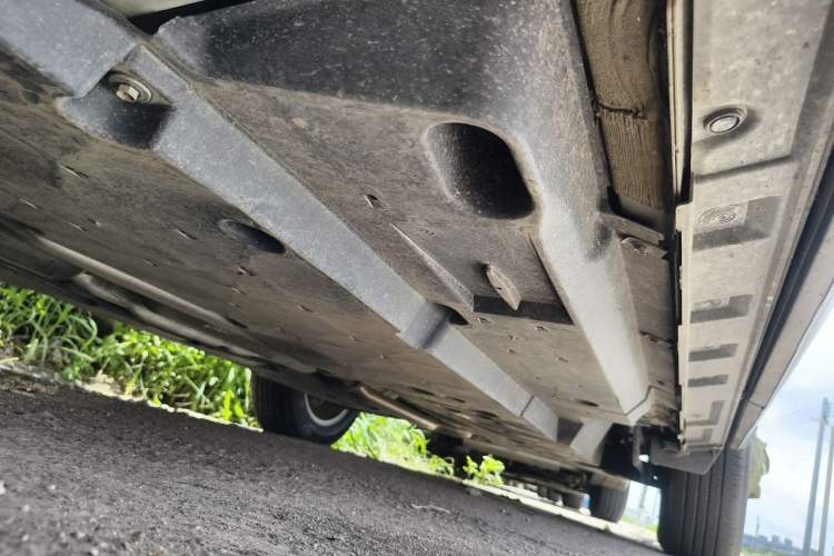 Used Toyota RAV4 2024 2.0L CVT Two-Wheel Drive Urban Edition Chassis Front Left