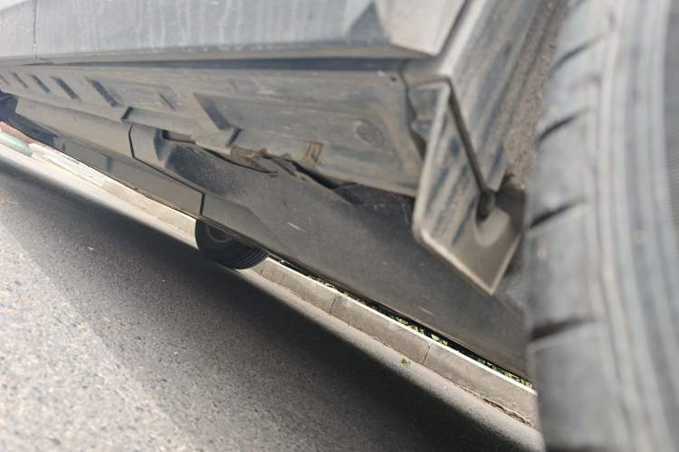 Used Toyota RAV4 2024 2.0L CVT Two-Wheel Drive Urban Edition Chassis Rear Left
