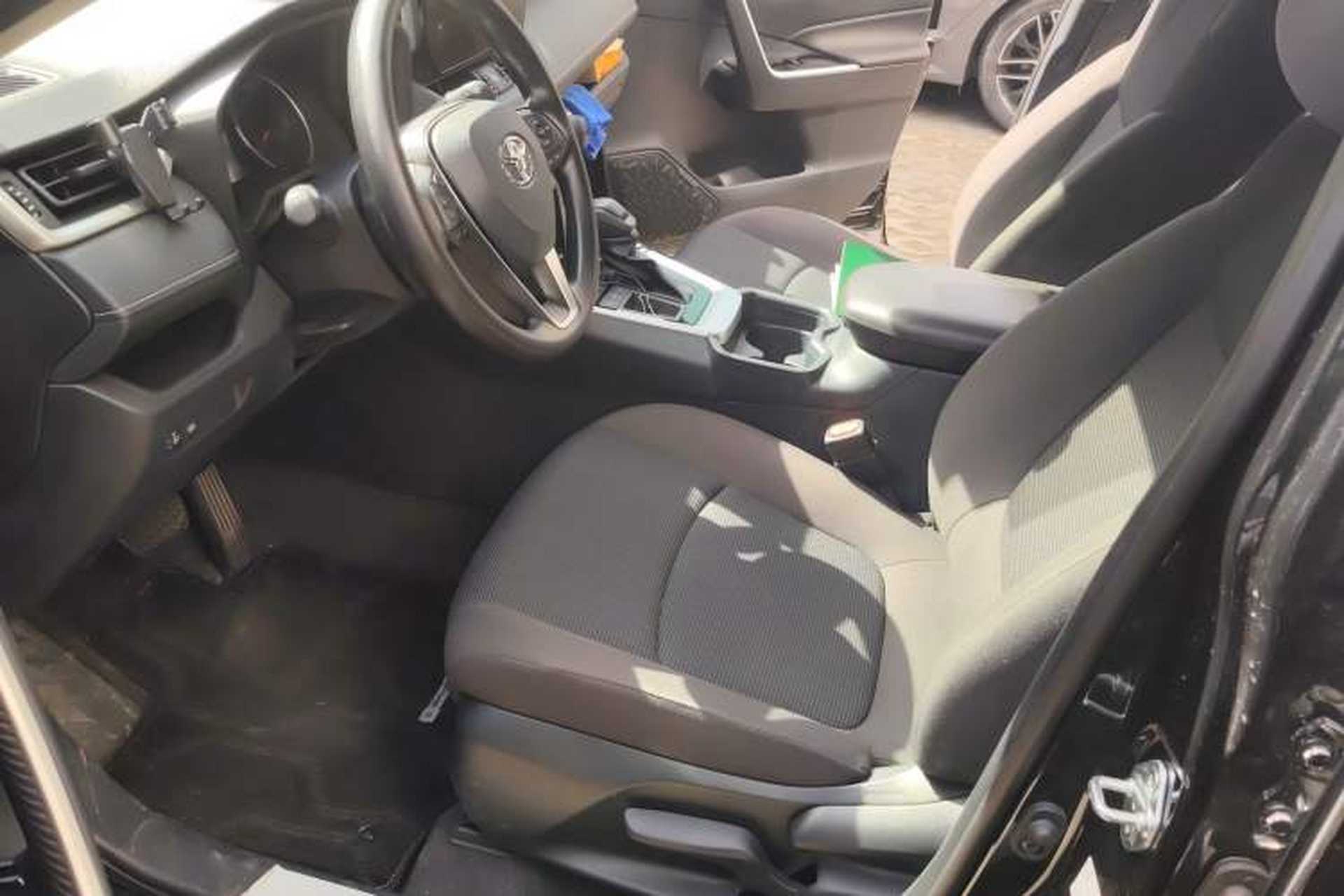 Used Toyota RAV4 2024 2.0L CVT Two-Wheel Drive Urban Edition Driver Seat