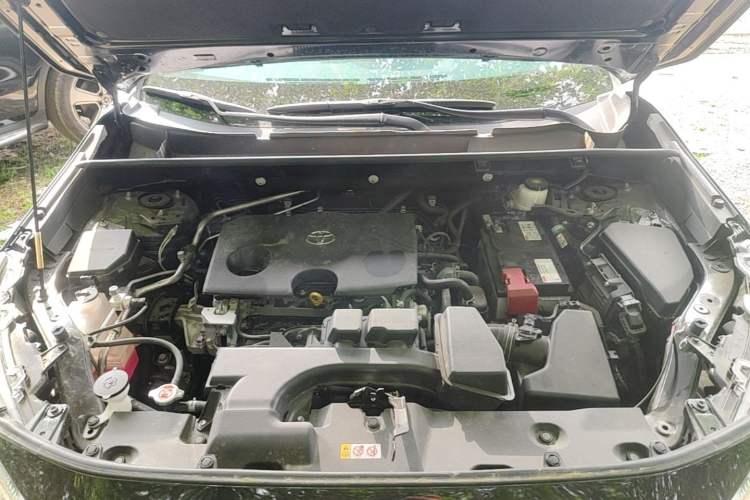 Used Toyota RAV4 2024 2.0L CVT Two-Wheel Drive Fashion Plus Edition Engine Bay