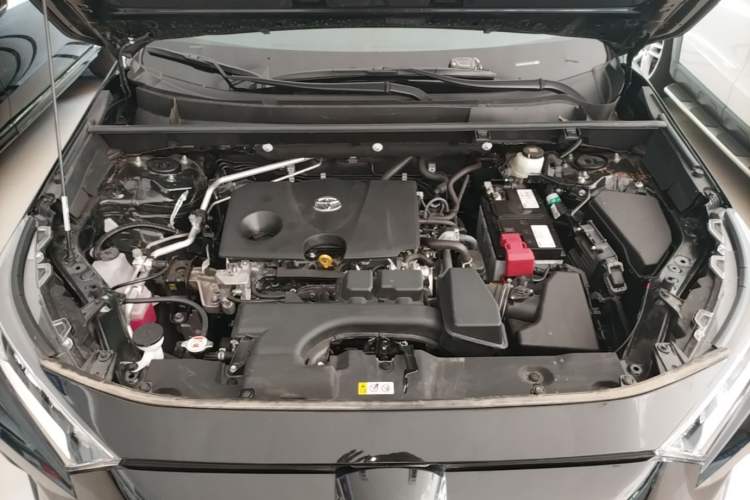 Used Toyota RAV4 2024 2.0L CVT Two-Wheel Drive Urban Edition Engine Bay