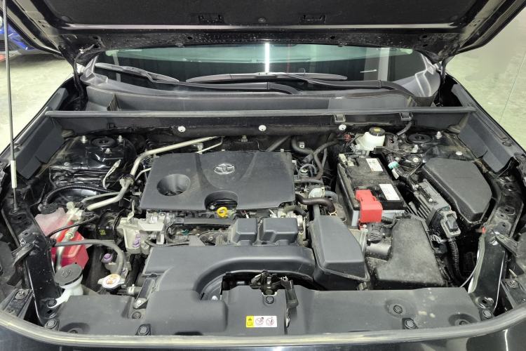 Used Toyota RAV4 2024 2.0L CVT Two-Wheel Drive Urban Edition Engine Bay