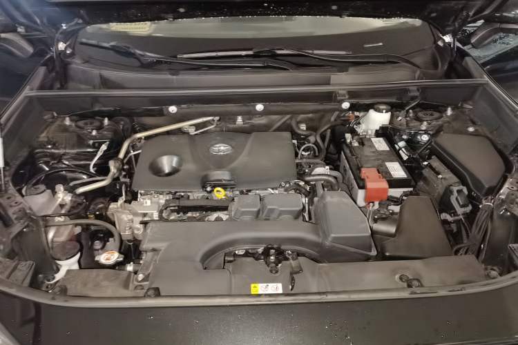Used Toyota RAV4 2024 2.0L CVT Two-Wheel Drive Urban Edition Engine Bay