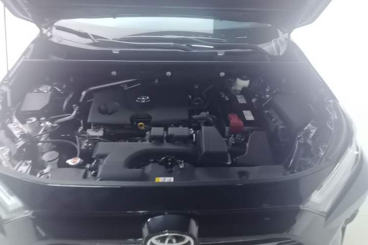 Used Toyota RAV4 2024 2.0L CVT Two-Wheel Drive Fashion Plus Edition Engine Bay