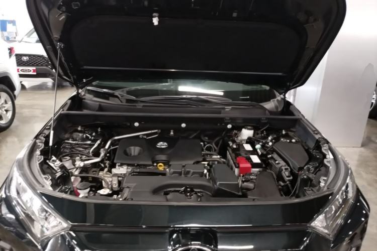 Used Toyota RAV4 2024 2.0L CVT Two-Wheel Drive Urban Edition Engine Bay