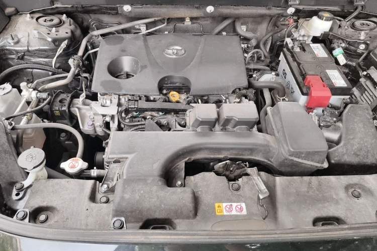 Used Toyota RAV4 2024 2.0L CVT Two-Wheel Drive Urban Edition Engine Bay