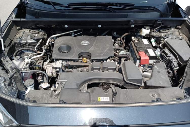 Used Toyota RAV4 2024 2.0L CVT Two-Wheel Drive Urban Edition Engine Bay