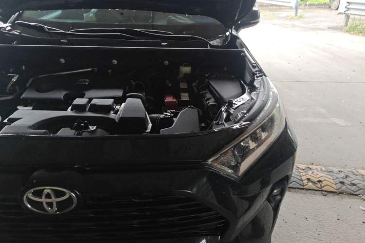 Used Toyota RAV4 2024 2.0L CVT Two-Wheel Drive Urban Edition Engine Bay Left