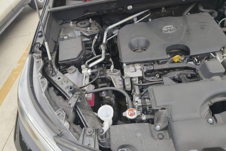 Used Toyota RAV4 2024 2.0L CVT Two-Wheel Drive Fashion Plus Edition Engine Bay Right