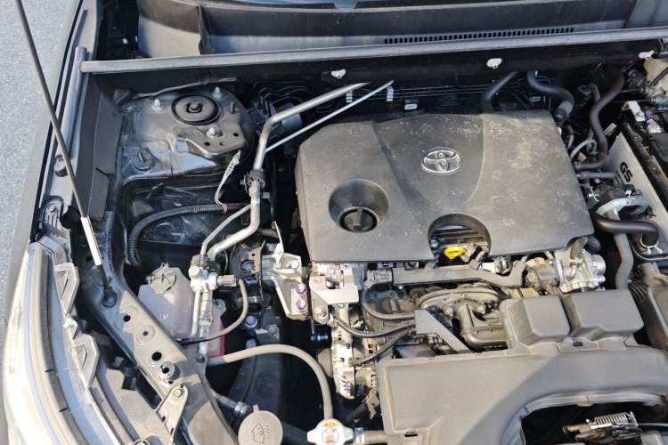 Used Toyota RAV4 2024 2.0L CVT Two-Wheel Drive Urban Edition Engine Bay Right