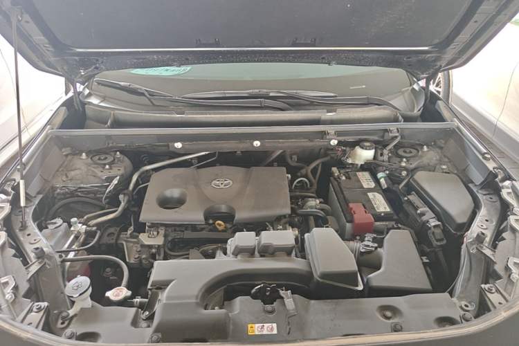 Used Toyota RAV4 2024 2.0L CVT Two-Wheel Drive Urban Edition Engine Bay