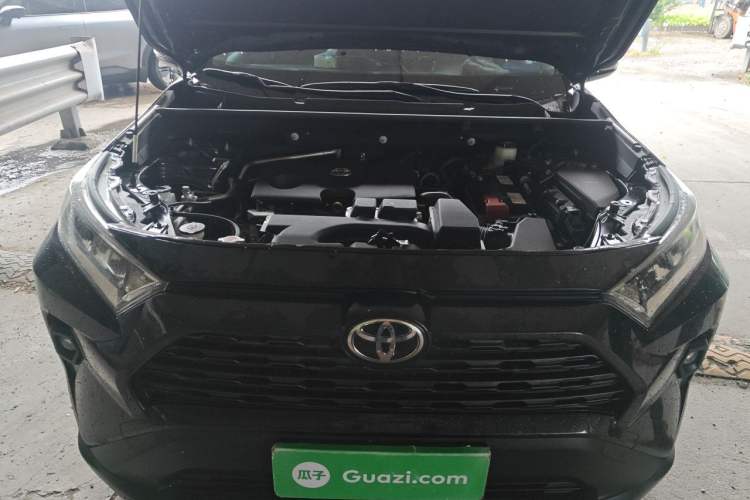 Used Toyota RAV4 2024 2.0L CVT Two-Wheel Drive Urban Edition Engine Bay