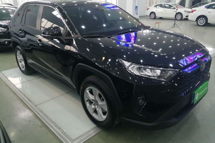 Used Toyota RAV4 2024 2.0L CVT Two-Wheel Drive Urban Edition Exterior 1